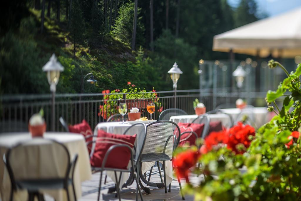 Aparthotel Wellness Villa Di Bosco Tesero Exterior foto