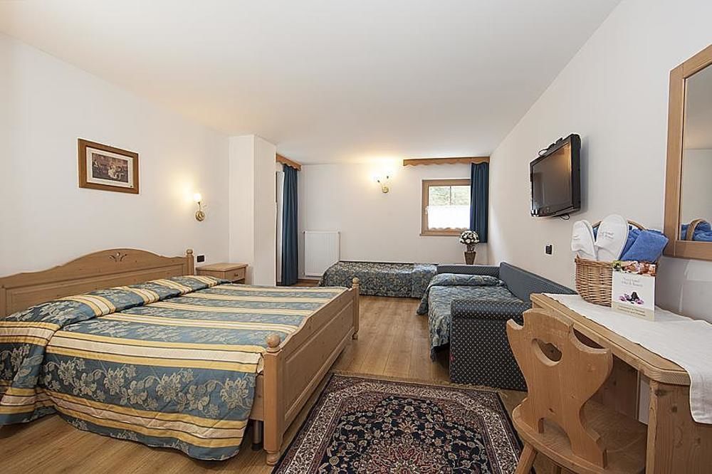Aparthotel Wellness Villa Di Bosco Tesero Exterior foto